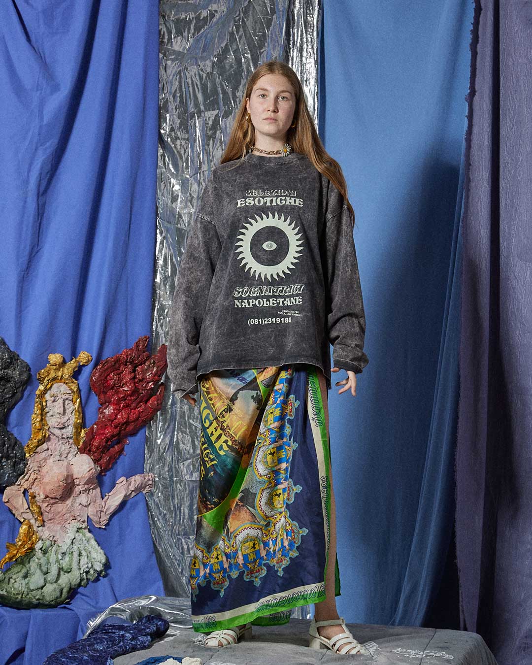 Black long-sleeve T-shirt exotic selections
