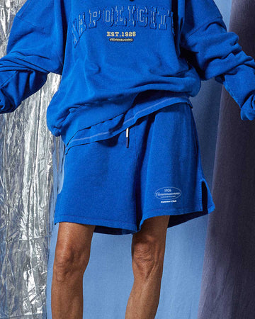 Short en molleton super bleu