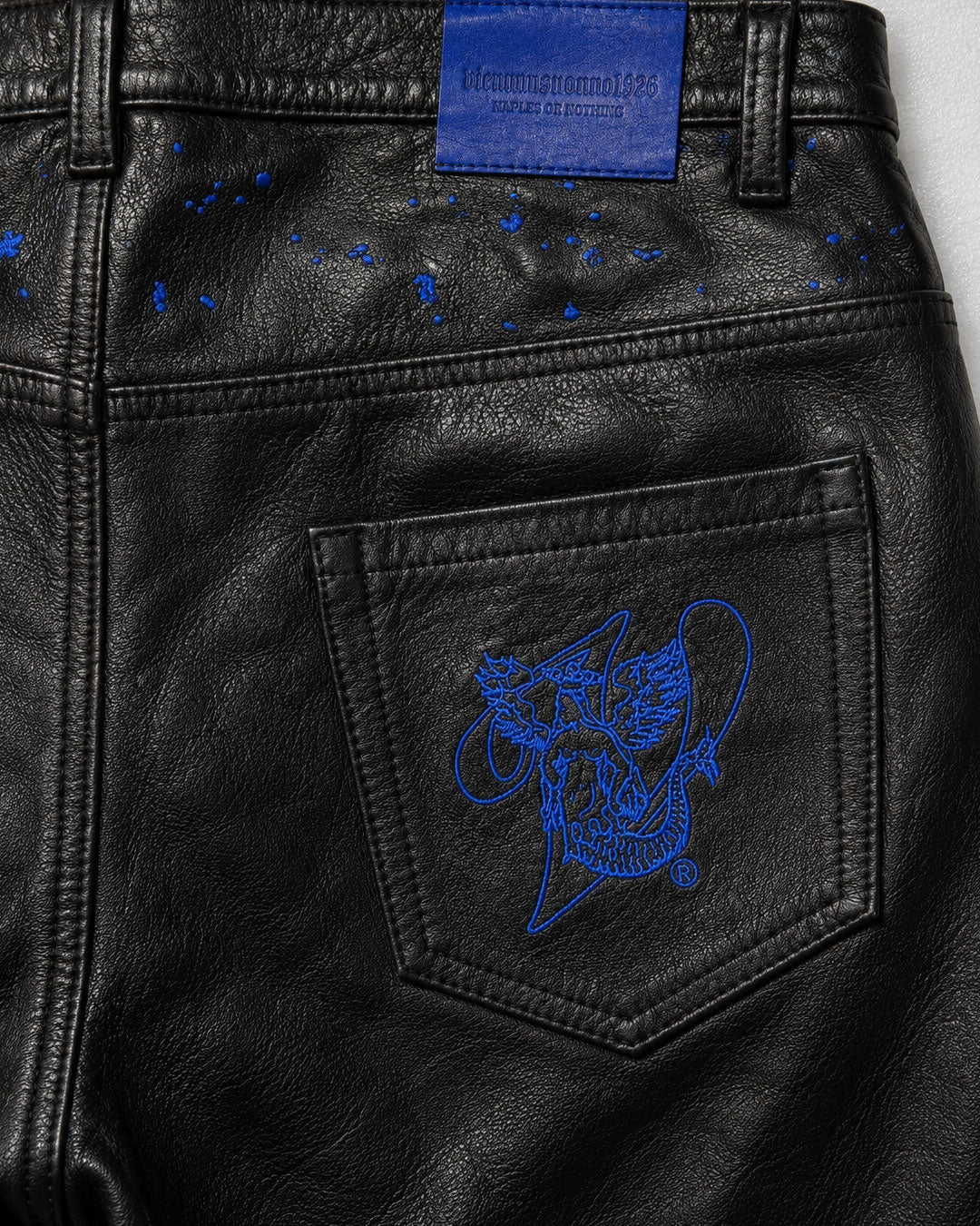 Pantalone baggy in pelle