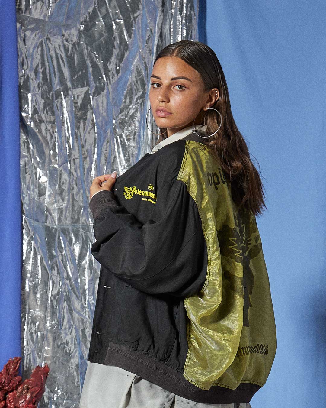 Bomber sirena graffiti