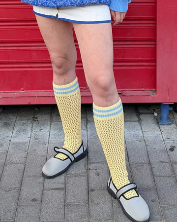 Calzini in crochet gialli