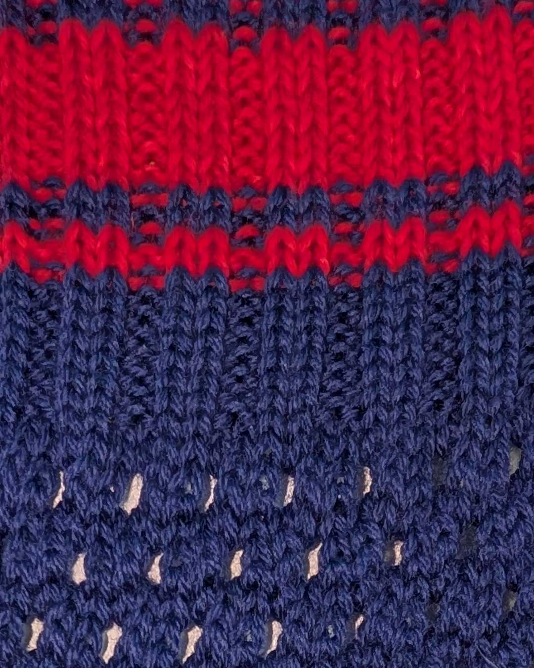 Calzini in crochet blu