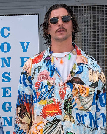 Camicia seta simboli e leggende multicolor