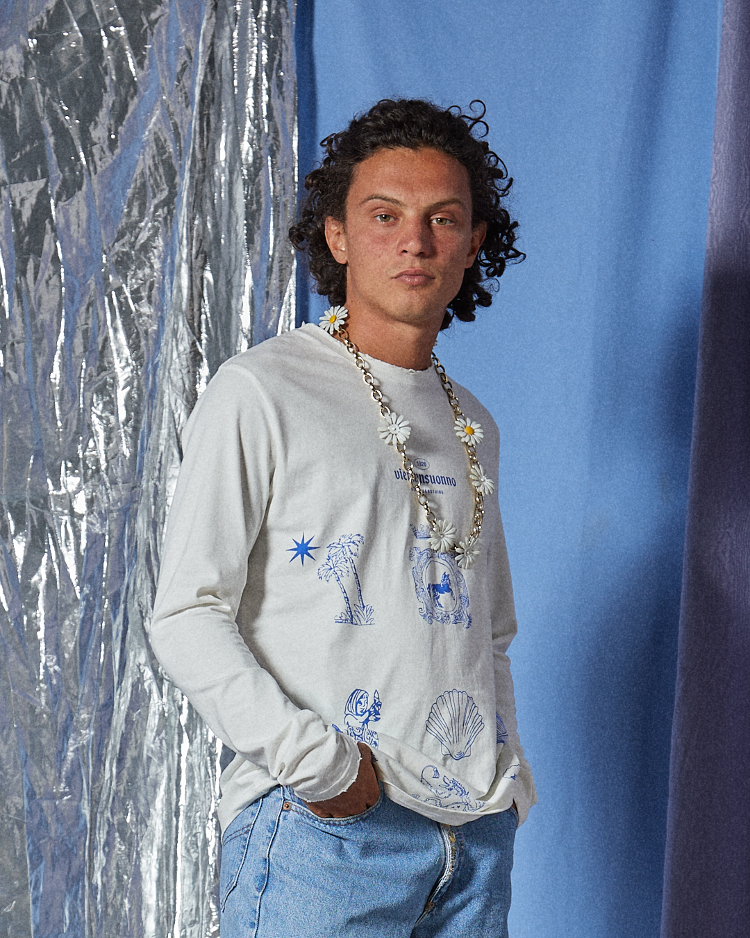 Longsleeve simbols & legends