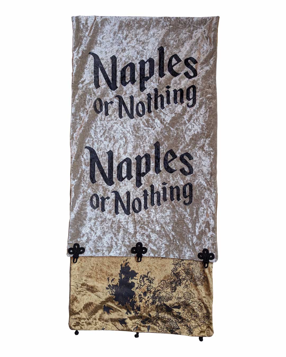 Maxi double-faced velvet scarf in cream and gold