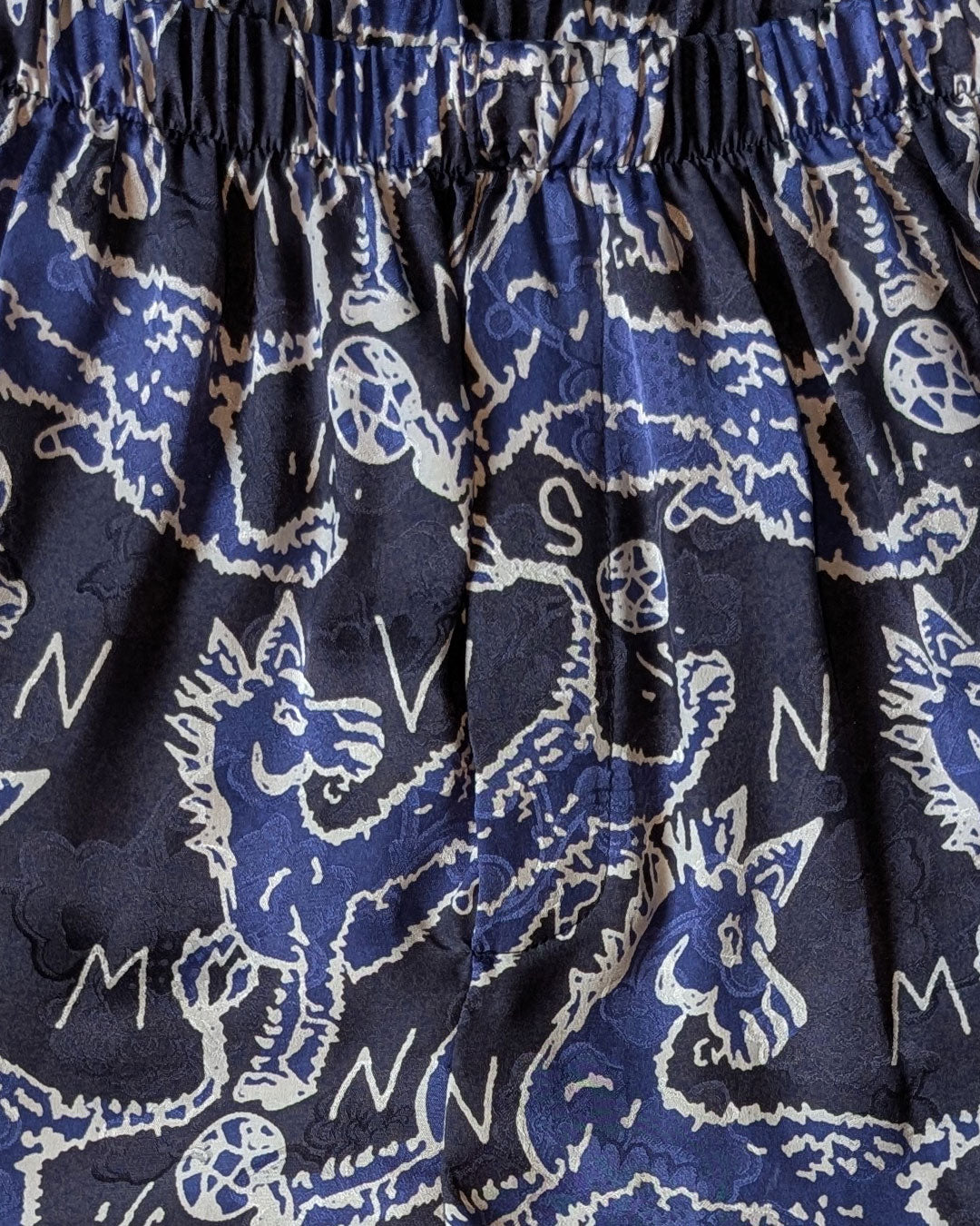 Chemise de nuit courte en soie