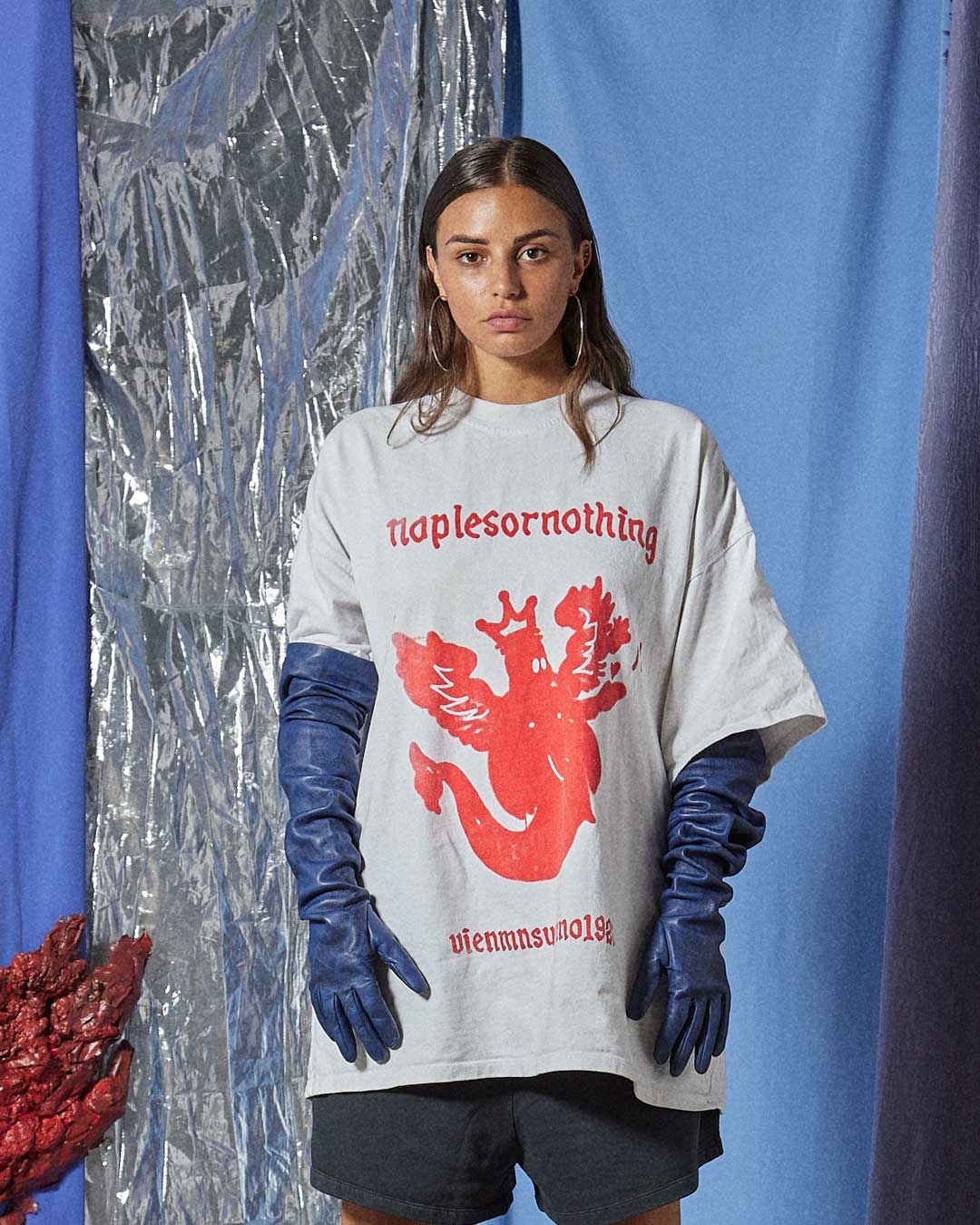 T-shirt sirena graffito