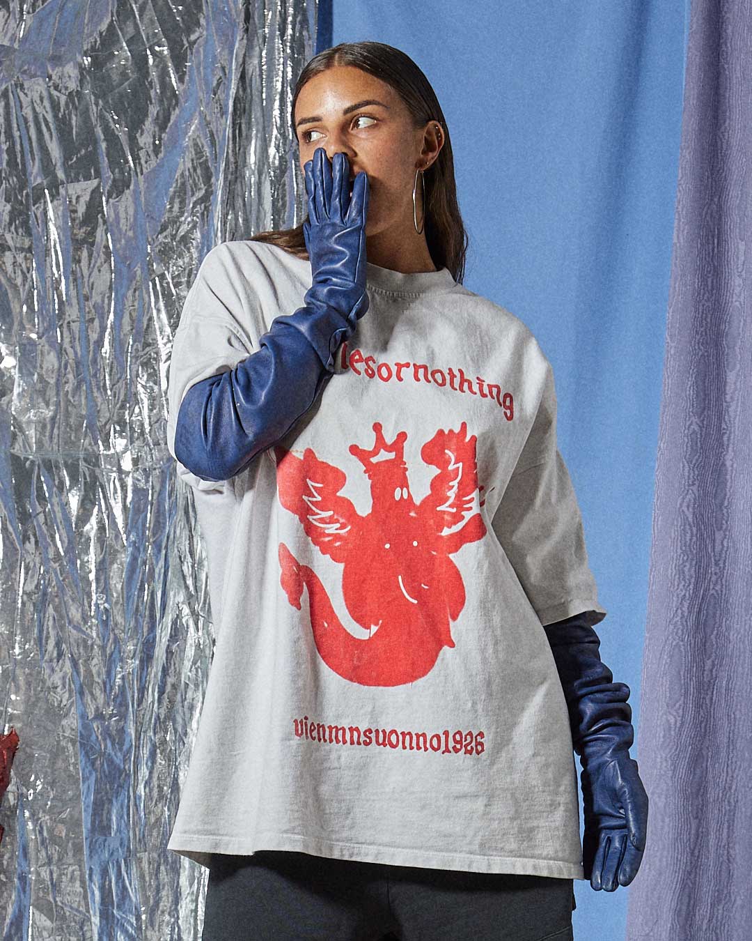 T-shirt sirena graffito