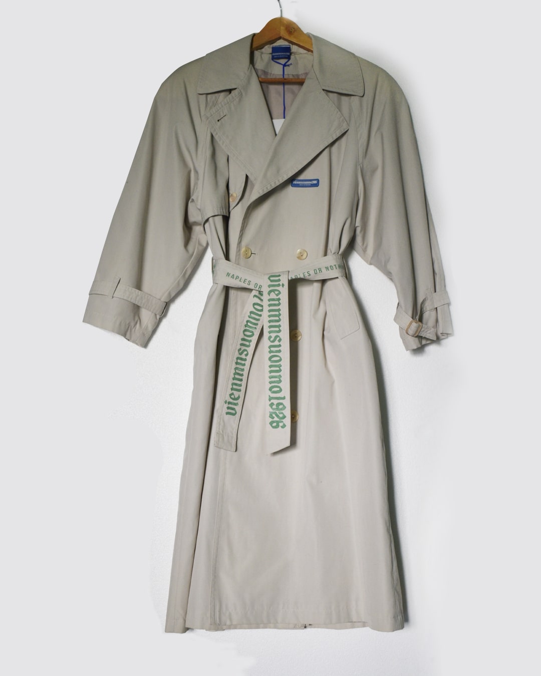 Trench coat green mary